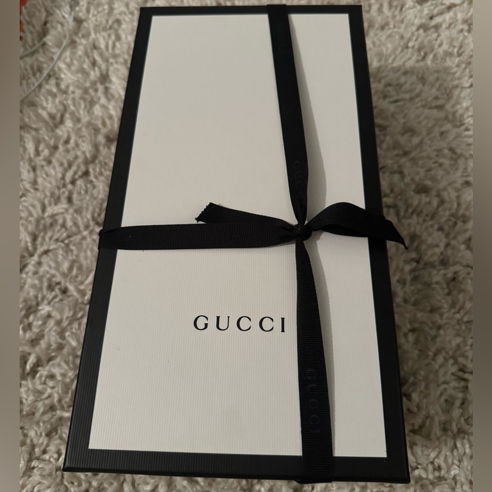 Gucci slides - Picture 5 of 5